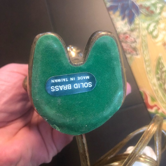 Solid brass small bear lamp/nightlight with shade. Late 70s/early 80s - Picture 4 of 4